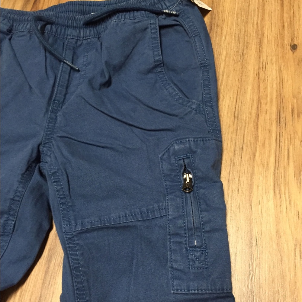 Kids size small navy cargo pants